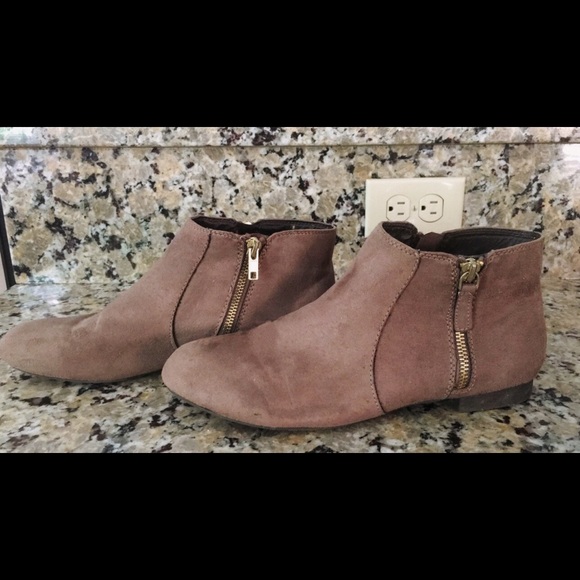 Brown ankle boots - Picture 2 of 5